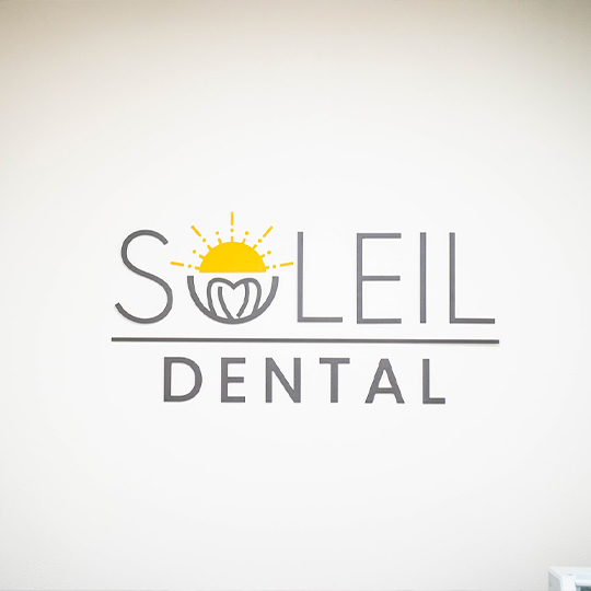 Soleil Dental logo